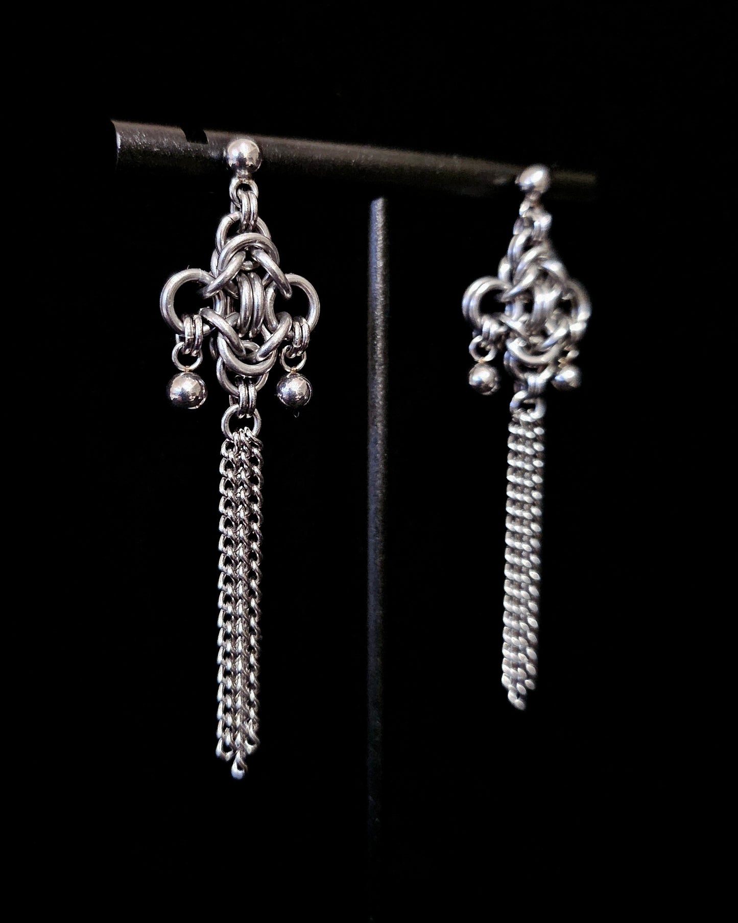 LUCKY KNOT Earrings