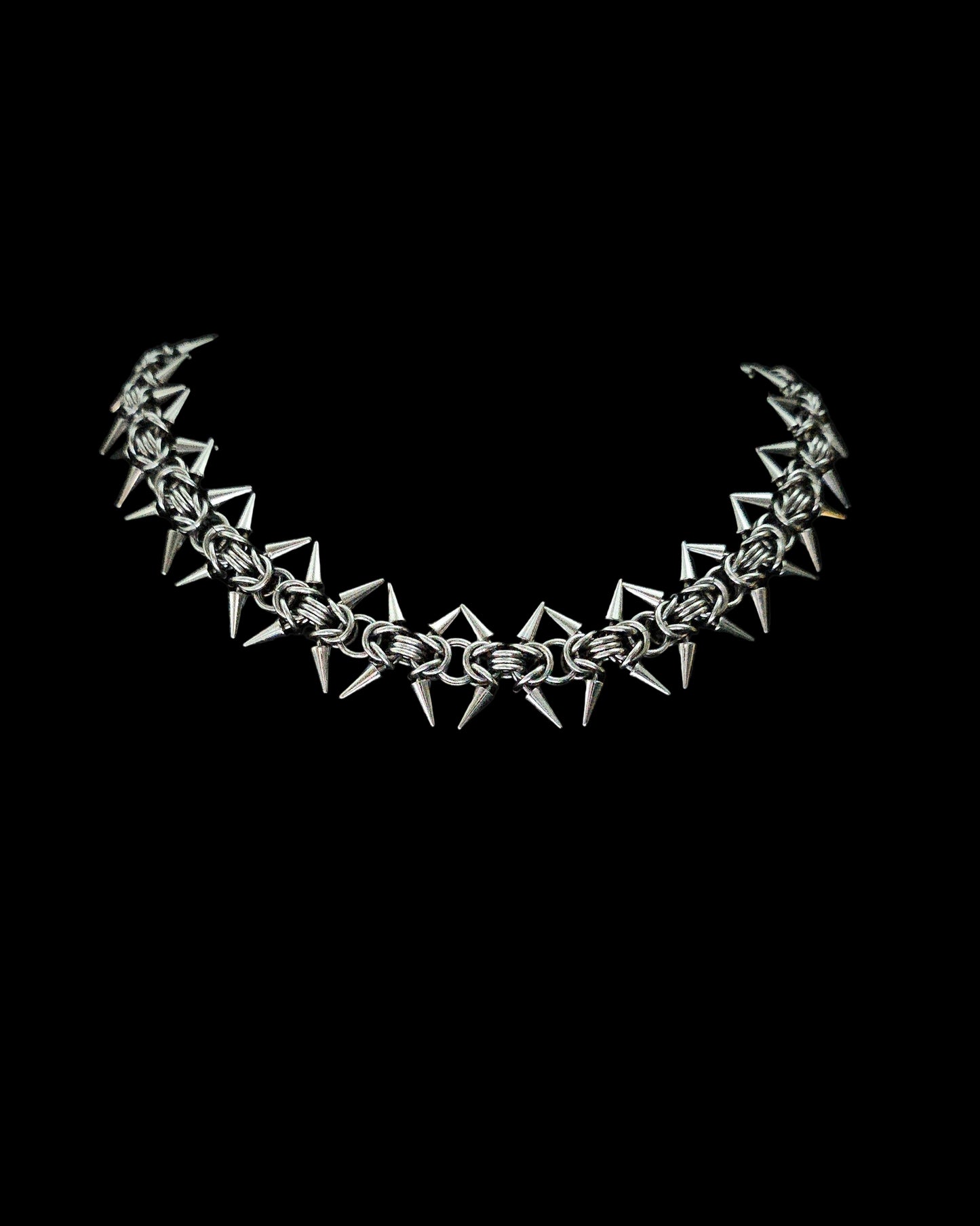 THORNS Necklace